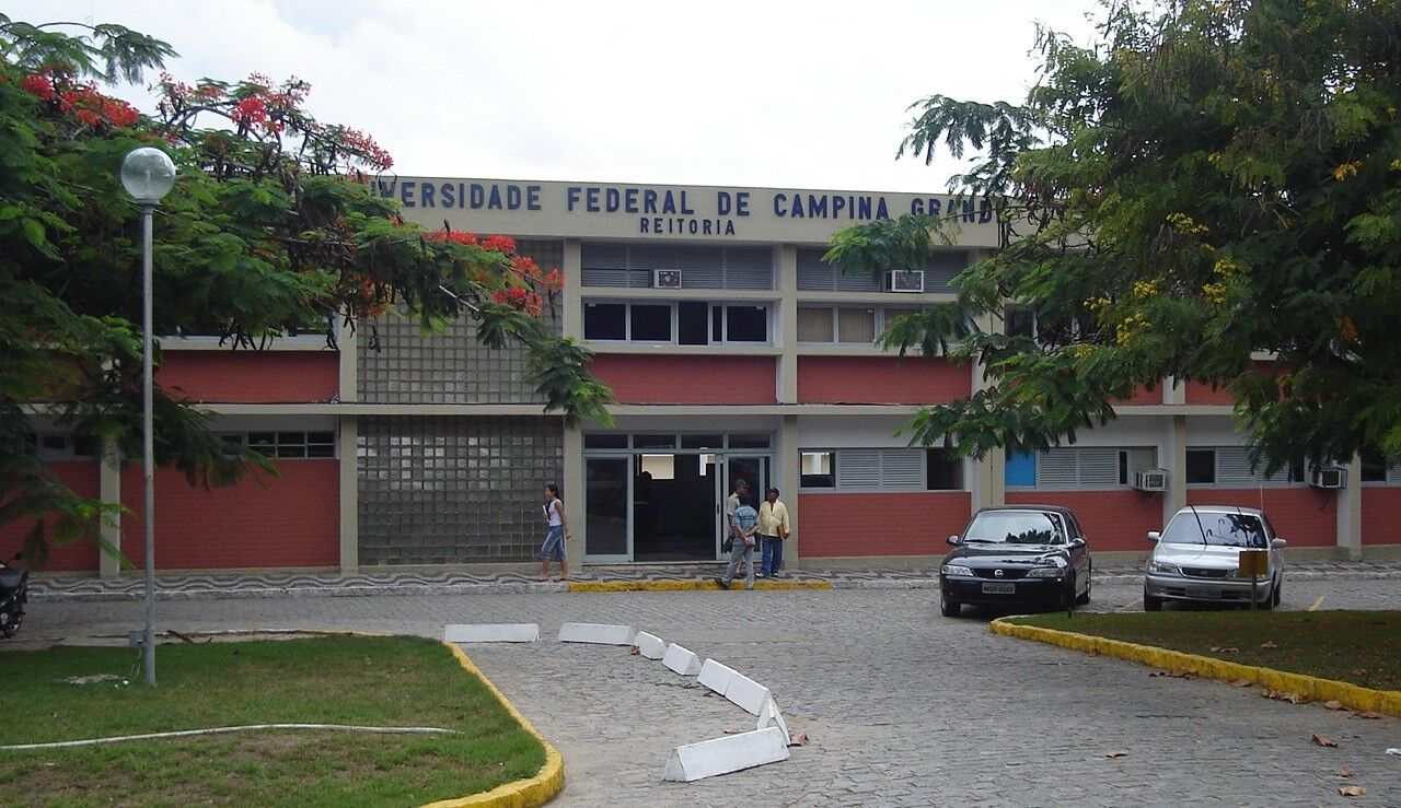 Servidores da UFCG aprovam paralisação das atividades nos dias 24 e 25 de outubro Servidores da UFCG aprovam paralisação das atividades nos dias 24 e 25 de outubro