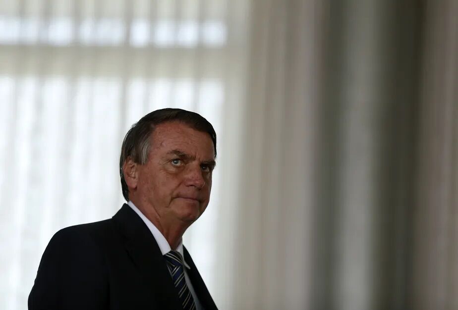TSE retoma julgamento que pode levar à inelegibilidade de Bolsonaro TSE retoma julgamento que pode levar à inelegibilidade de Bolsonaro