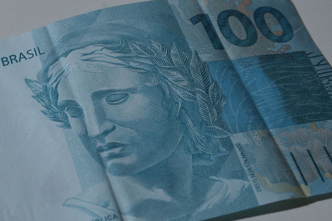 Coronavírus: Veja quem tem direito ao auxílio emergencial de R$ 600 e R$ 1.200 por mês Coronavírus: Veja quem tem direito ao auxílio emergencial de R$ 600 e R$ 1.200 por mês