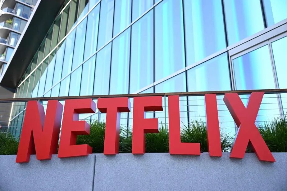 Rougger Guerra diz que cobrança de valor extra pela Netflix contraria direito do consumidor e empresa poderá se multada