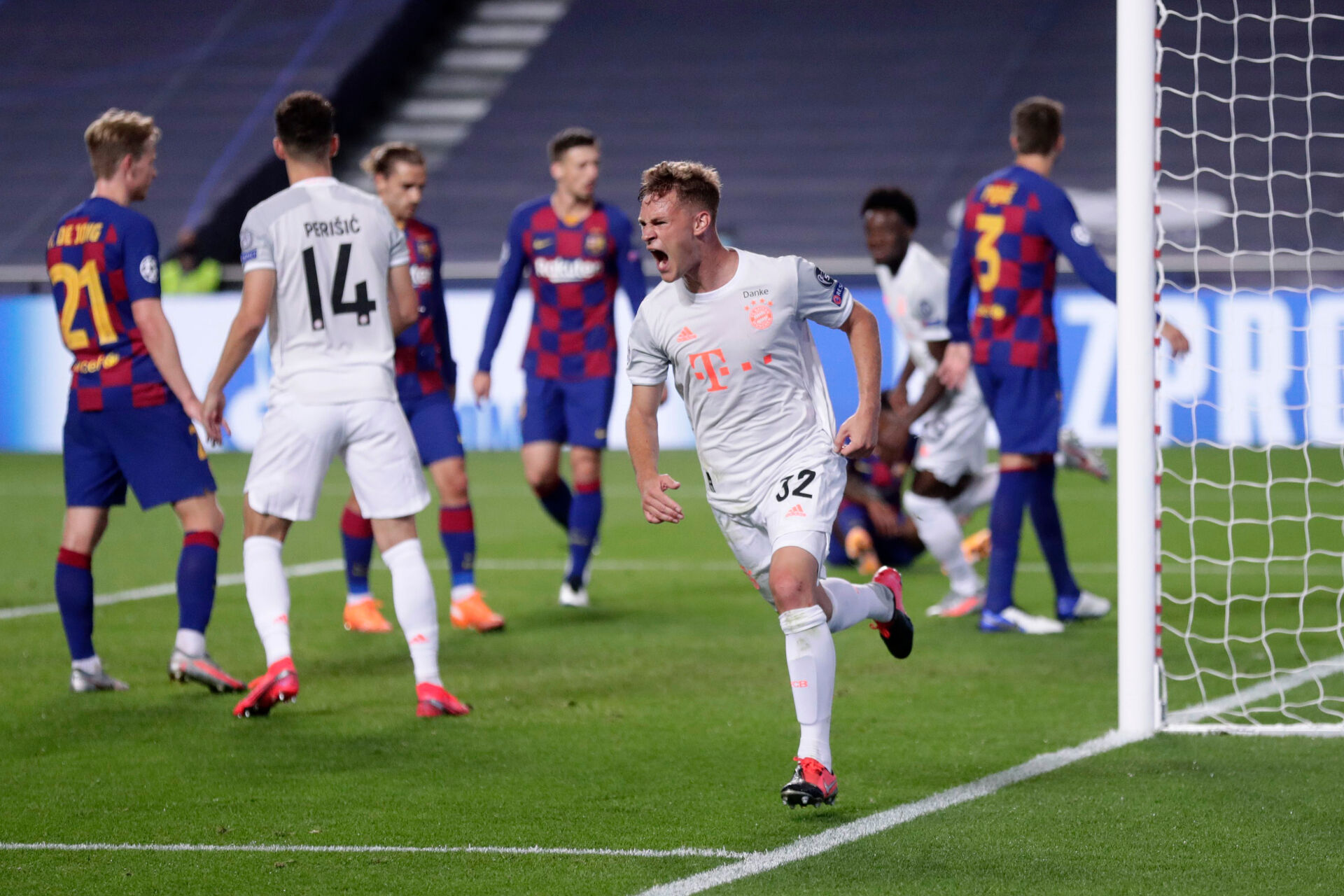 Bayern de Munique vence Barcelona por 8 x 2 e se garante na semifinal da Liga dos Campeões Bayern de Munique vence Barcelona por 8 x 2 e se garante na semifinal da Liga dos Campeões
