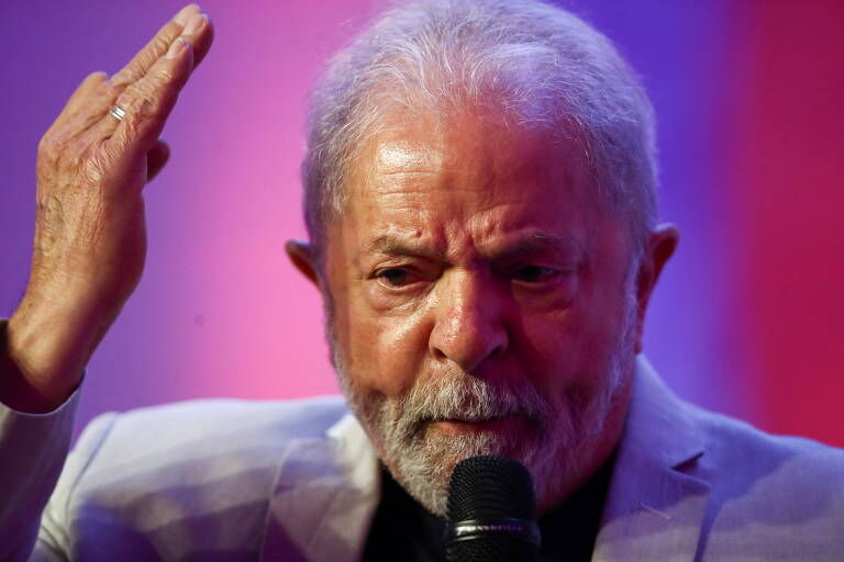 Campanha de Lula tem crise com vaivém de narrativas e disputa na comunicação Campanha de Lula tem crise com vaivém de narrativas e disputa na comunicação