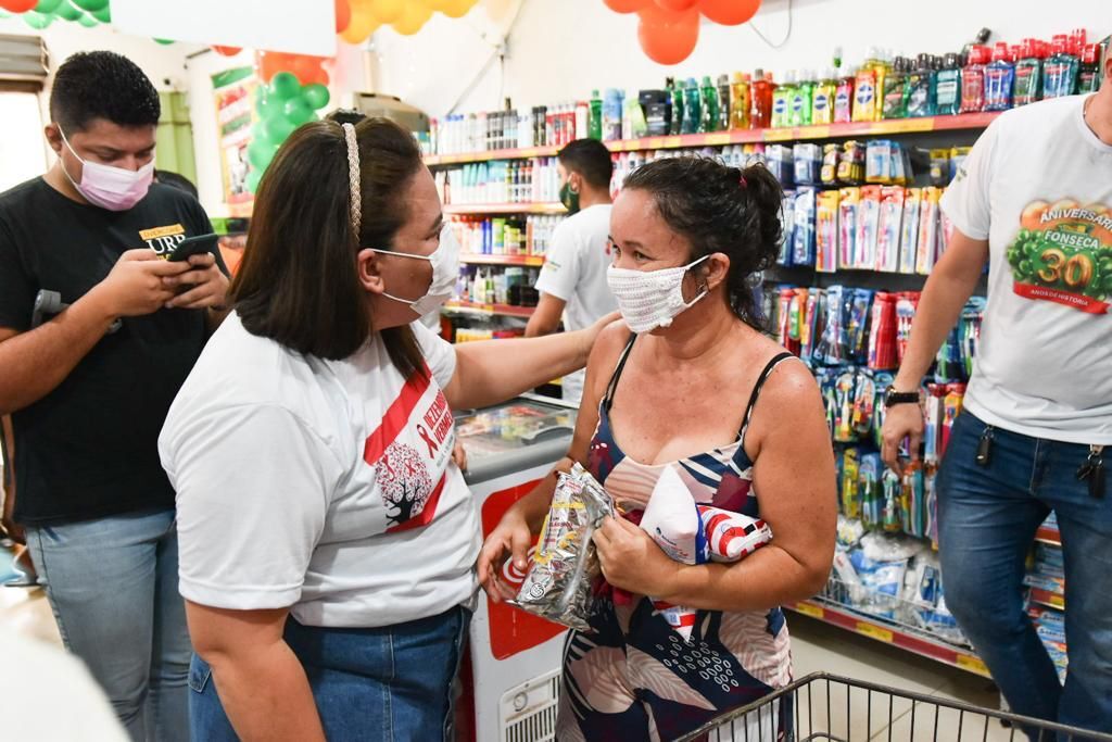 Emprego e renda: prefeita Luciene Gomes prestigia comércio no bairro do Mário Andreazza e valoriza empreendedores locais Emprego e renda: prefeita Luciene Gomes prestigia comércio no bairro do Mário Andreazza e valoriza empreendedores locais