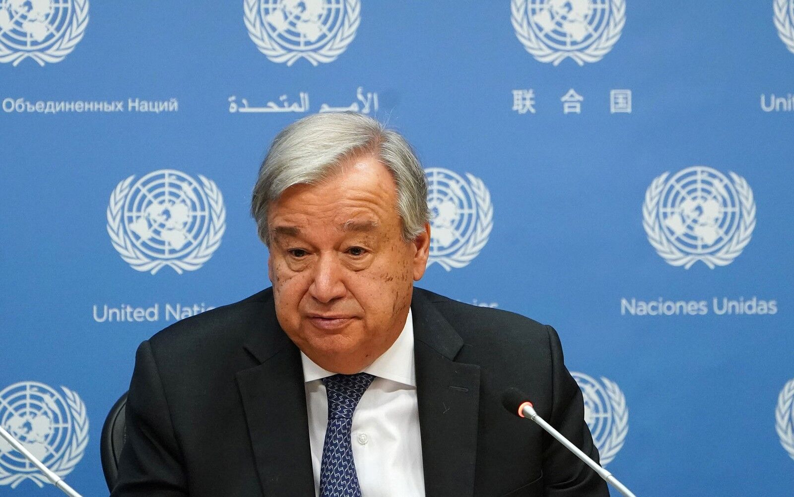 Secretário-geral da ONU pede cessar-fogo 'imediato e global' diante do avanço do coronavírus Secretário-geral da ONU pede cessar-fogo 'imediato e global' diante do avanço do coronavírus