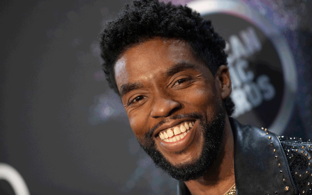 Chadwick Boseman deixou filme com Viola Davis e cenas inéditas como T'Challa de 'Pantera Negra' Chadwick Boseman deixou filme com Viola Davis e cenas inéditas como T'Challa de 'Pantera Negra'
