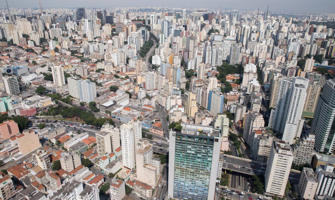 Cidade de São Paulo tem mais prédios do que casas pela primeira vez Cidade de São Paulo tem mais prédios do que casas pela primeira vez