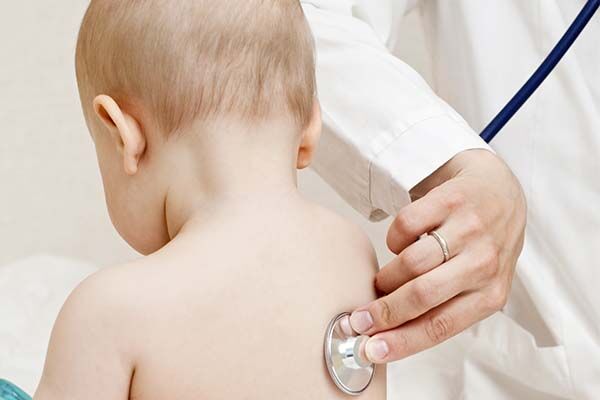 Falta de medicamentos em farmácias de João Pessoa persiste e contribui para retorno de criança em hospitais; médico alerta que "desabastecimento é em todo o país" Falta de medicamentos em farmácias de João Pessoa persiste e contribui para retorno de criança em hospitais; médico alerta que "desabastecimento é em todo o país"