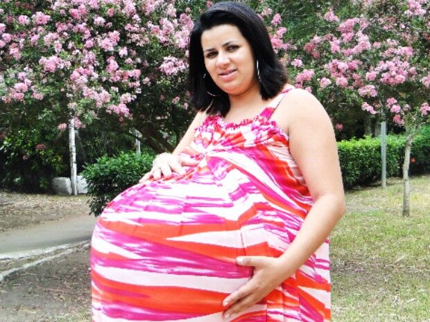 Grávida de Taubaté volta à web 13 anos depois de ser desmascarada; confira antes e depois grávida de taubaté, desmascarada