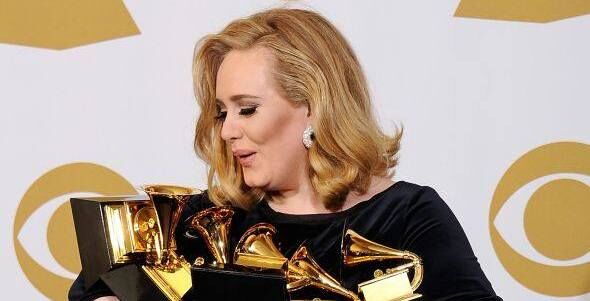 Adele ganha seis prêmios no Grammy 2012 Adele ganha seis prêmios no Grammy 2012