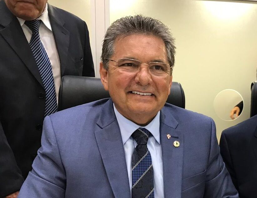 Adriano Galdino diz que será eleito por unanimidade e que nova votação é "meramente protocolar" Adriano Galdino, PSDB, Executiva Nacional