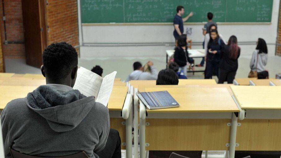Novo ensino médio não está funcionando, afirmam estudantes Novo ensino médio não está funcionando, afirmam estudantes
