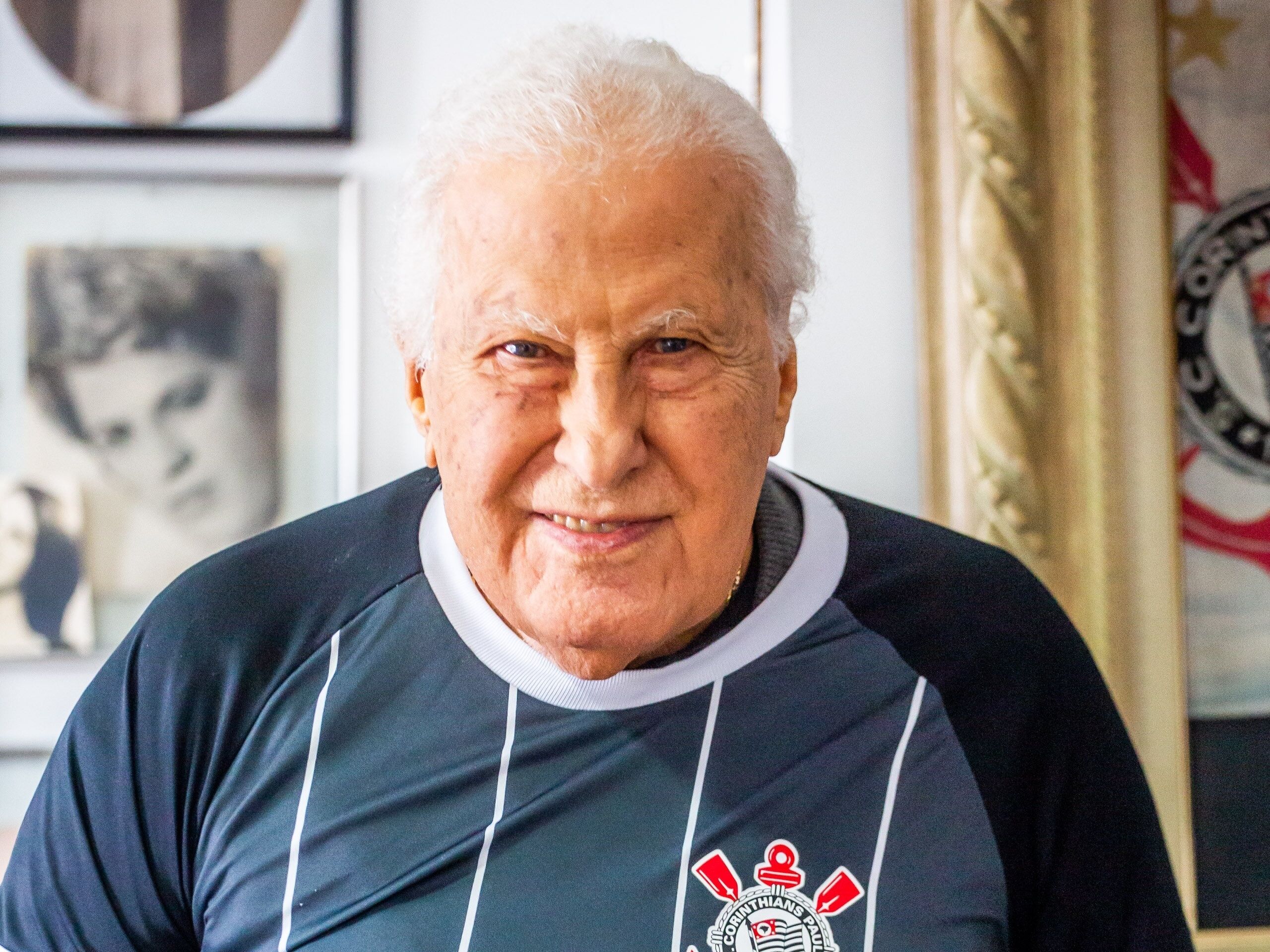 Alberto Dualib, presidente do Corinthians de 1993 a 2007, morre aos 101 anos Alberto Dualib, presidente do Corinthians de 1993 a 2007, morre aos 101 anos