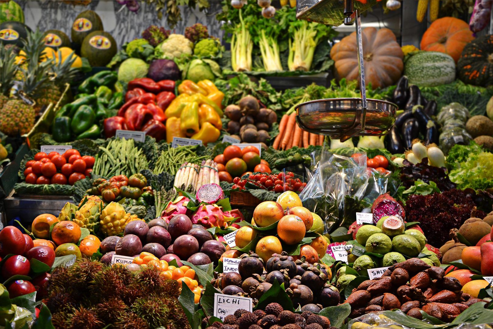 Especialistas dão dicas de alimentos que ajudam a prevenir o Covid-19 Especialistas dão dicas de alimentos que ajudam a prevenir o Covid-19