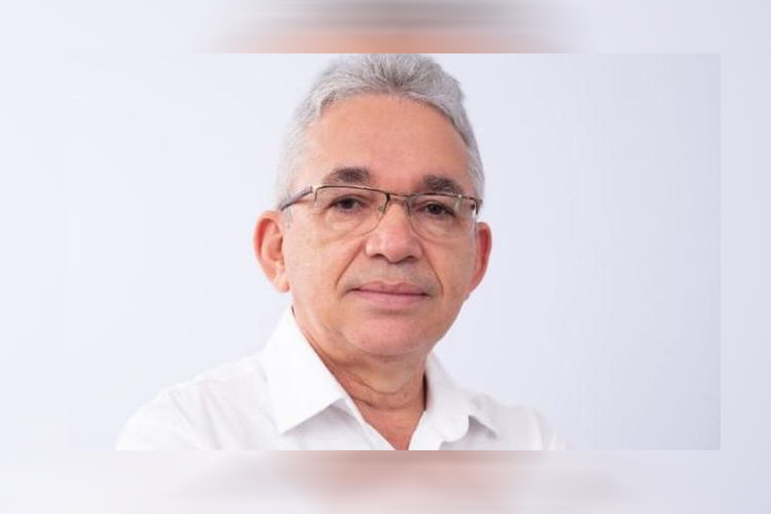 Ex-presidente do PT, Antônio Barbosa se oferece para ser vice de Ricardo após desistência de Paula Frassinete