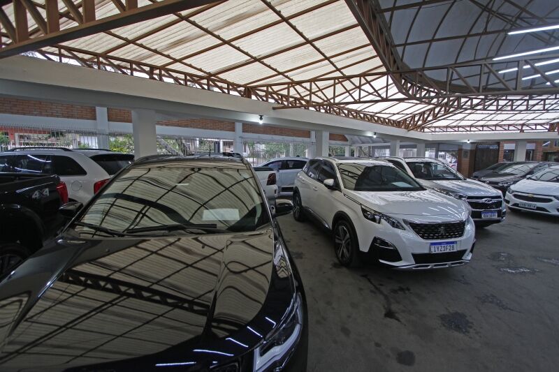 Falta de peças e alta de juros reduzem expectativas do setor automotivo para 2022