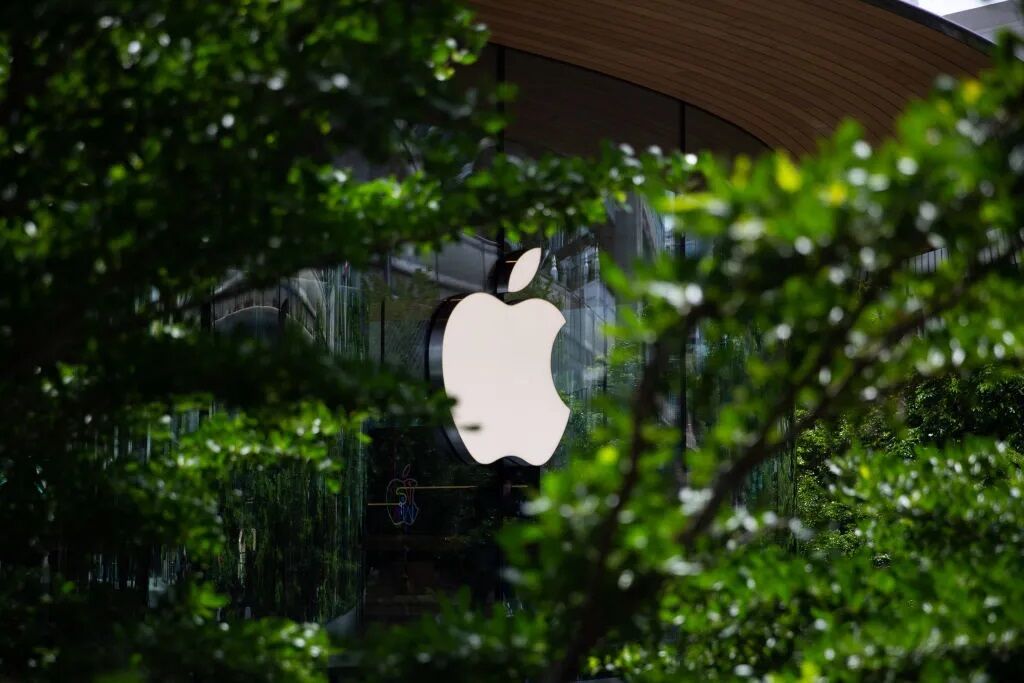 Apple libera primeira grande atualização da versão 10 do iOS