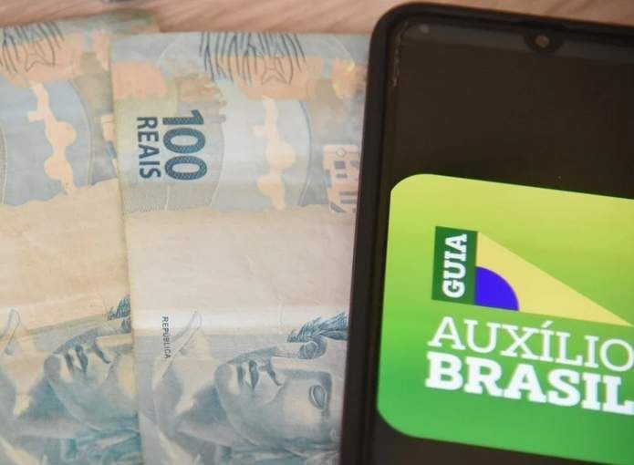 Auxílio Brasil: beneficiários com inscrição final 8 recebem nesta terça-feira Auxílio Brasil: beneficiários com inscrição final 8 recebem nesta terça-feira
