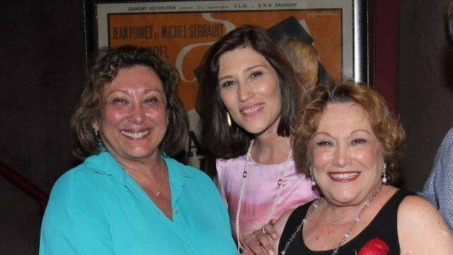 Após perder a mãe, Beth Goulart revela que irmã está intubada com Covid-19 Após perder a mãe, Beth Goulart revela que irmã está intubada com Covid-19