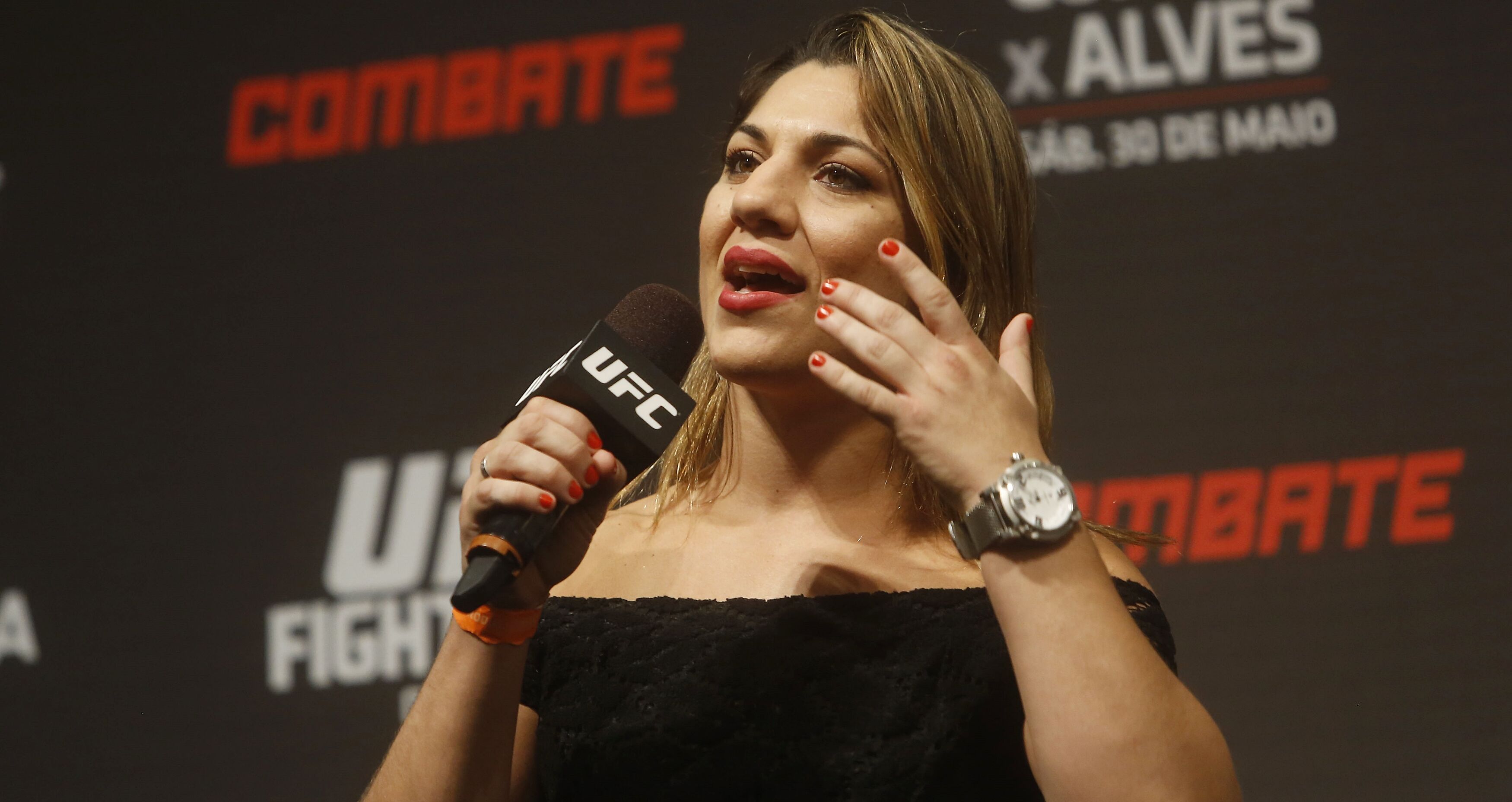 Bethe conta recomeço após derrota para Ronda: "Sou uma nova mulher" Bethe conta recomeço após derrota para Ronda: "Sou uma nova mulher"