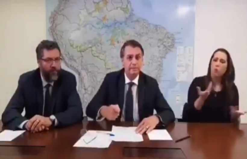 Presidente da Embratur é demitida após reservar suposto jantar de R$ 290 mil com Alceu Valença Presidente da Embratur é demitida após reservar suposto jantar de R$ 290 mil com Alceu Valença