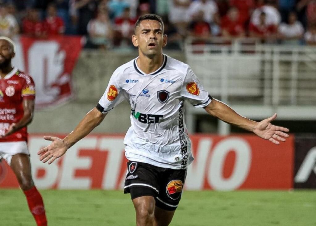 Botafogo-PB empata com América-RN, mas continua no G4 da Série C Botafogo-PB empata com América-RN, mas continua no G4 da Série C