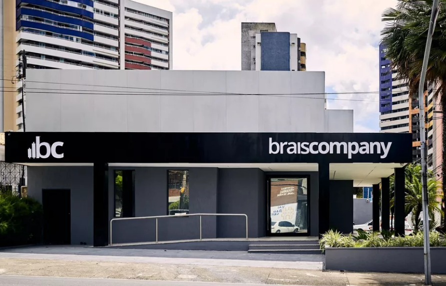 Depois de abandonar escritórios em Fortaleza, corretora agenda vistoria em imóvel que estava locado para Braiscompany Depois de abandonar escritórios em Fortaleza, corretora agenda vistoria em imóvel que estava locado para Braiscompany