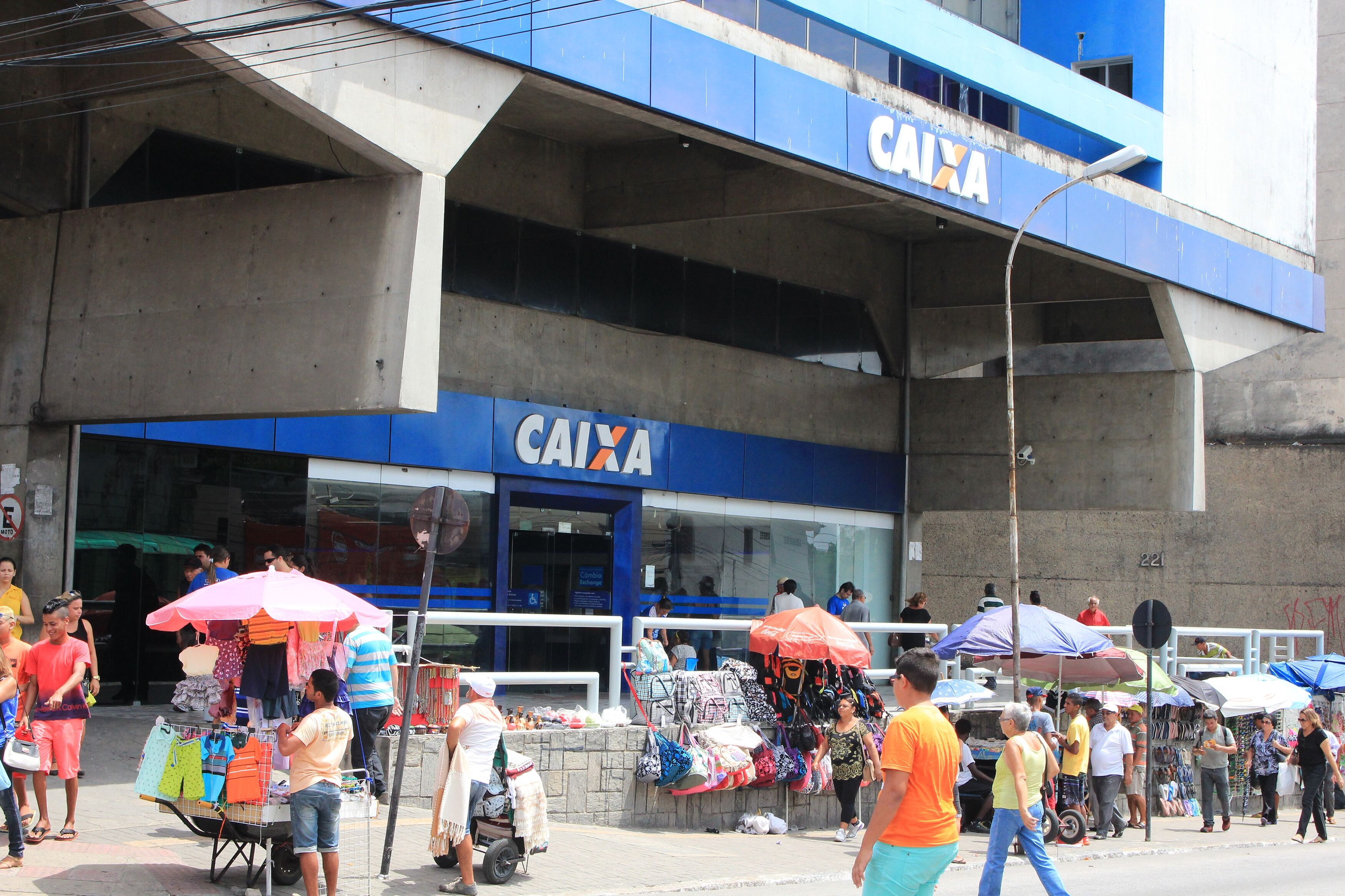 Concurso da Caixa: termina nesta sexta-feira prazo para pagamento de taxa de inscrição caixa