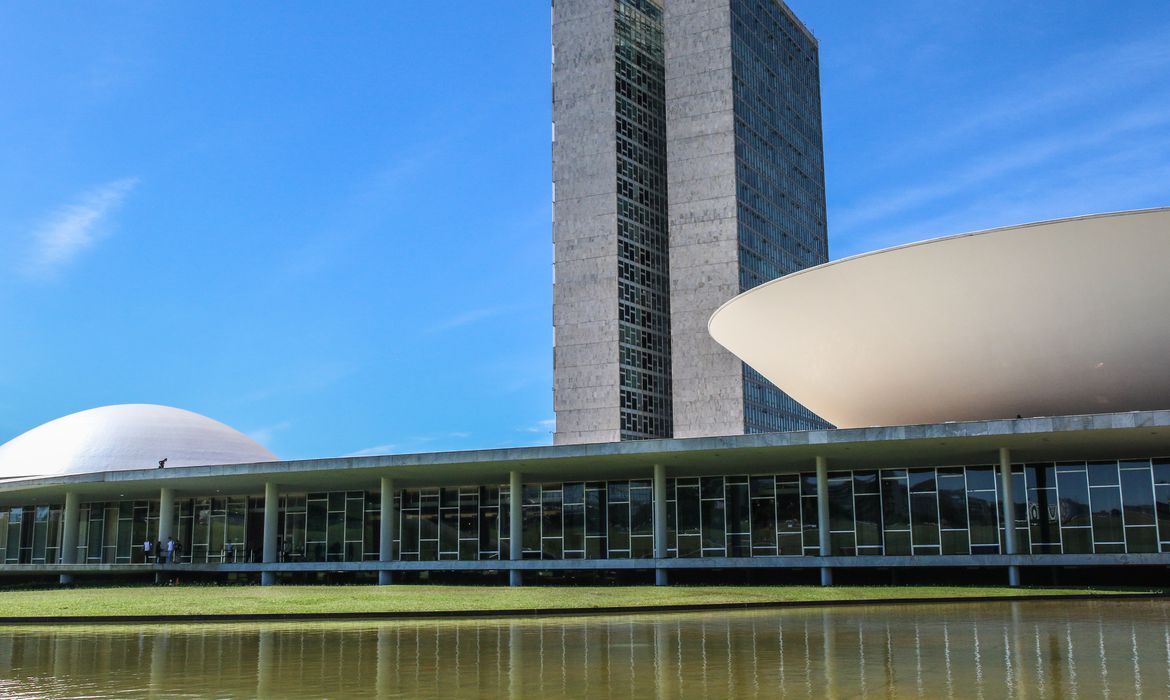 Deputados aprovam Reforma Tributária em primeiro turno na Câmara; apenas um paraibano votou contra Deputados aprovam Reforma Tributária em primeiro turno na Câmara; apenas um paraibano votou contra