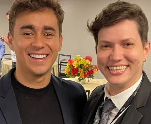 Influenciadora Karol Eller morre aos 36 anos, um mês após anunciar 'cura gay' Influenciadora Karol Eller morre aos 36 anos, um mês após anunciar 'cura gay'