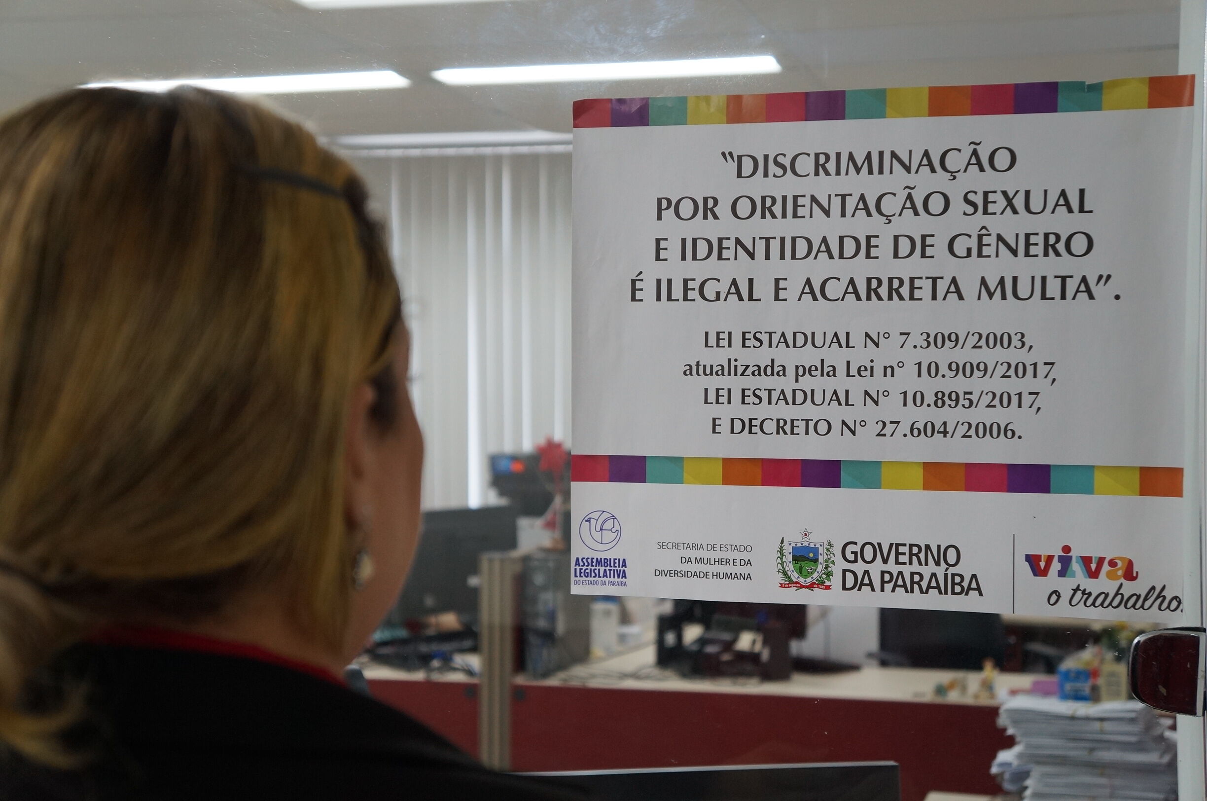 Justiça desobriga afixação de placa sobre discriminação sexual em estabelecimentos da Paraíba Justiça desobriga afixação de placa sobre discriminação sexual em estabelecimentos da Paraíba