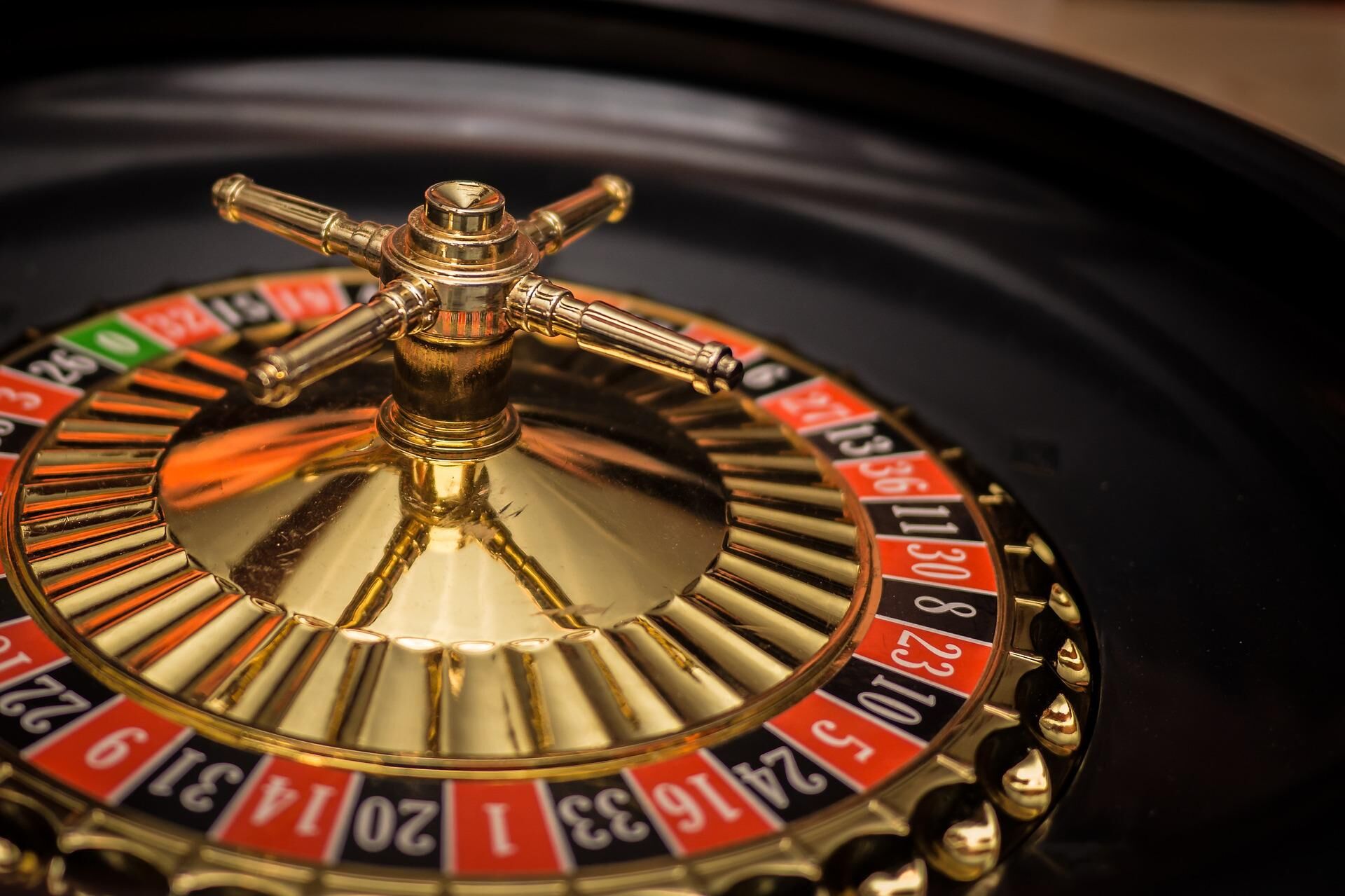 CCJ do Senado aprova projeto de lei que libera cassino e bingo no país