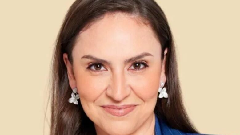 Apresentadora da Globo fala mal da emissora, é afastada e pode tomar justa causa; entenda Apresentadora da Globo fala mal da emissora, é afastada e pode tomar justa causa; entenda
