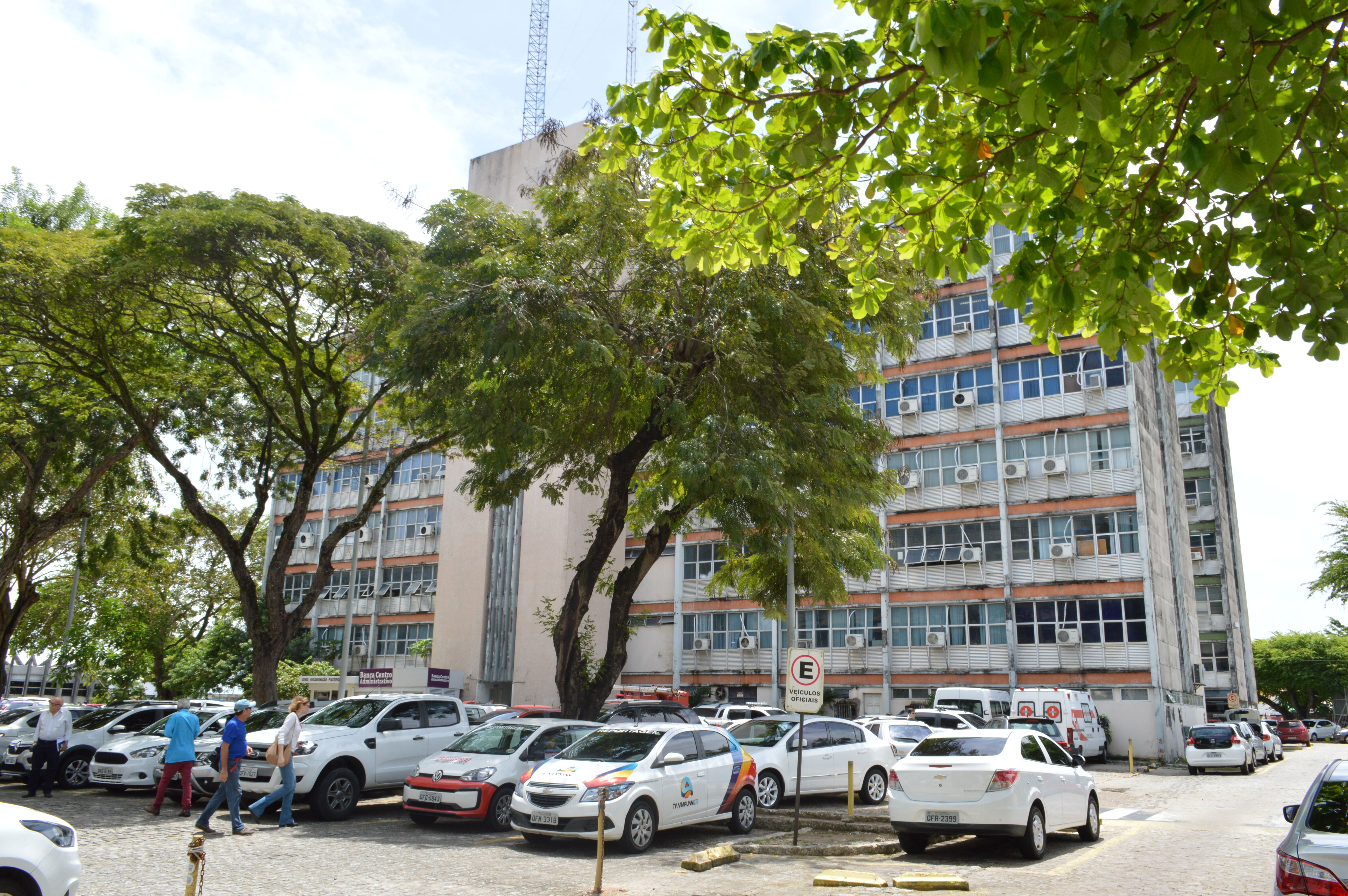 Publicada lei que regulamenta nova estrutura da secretaria de Educação da Paraíba, com 3,2 mil novos cargos Publicada lei que regulamenta nova estrutura da secretaria de Educação da Paraíba, com 3,2 mil novos cargos