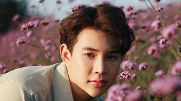 Ator coreano ligado ao K-Pop é encontrado morto em casa aos 27 anos Ator coreano ligado ao K-Pop é encontrado morto em casa aos 27 anos