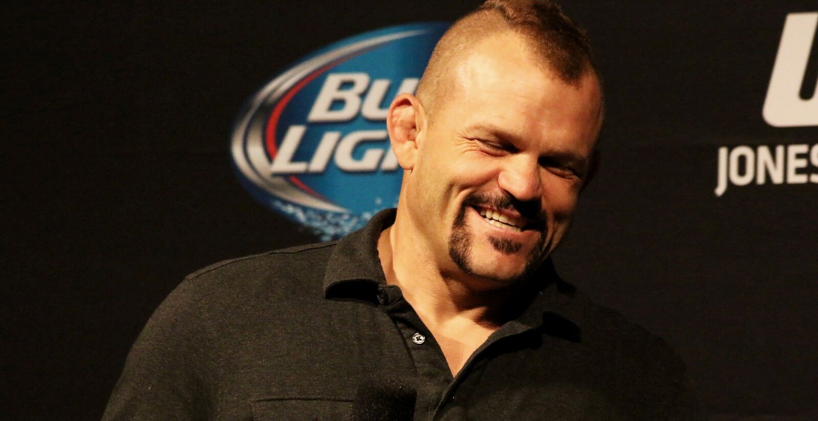 Chuck Liddell confirma retorno ao MMA: "Gostaria de uma chance contra Jon Jones" Chuck Liddell confirma retorno ao MMA: "Gostaria de uma chance contra Jon Jones"