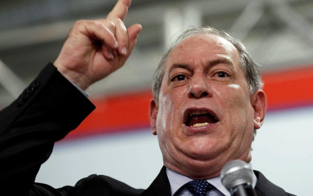 "Será necessário que nos matem mesmo antes de permitirmos que milícias controlem o Estado do Ceará", diz Ciro Gomes "Será necessário que nos matem mesmo antes de permitirmos que milícias controlem o Estado do Ceará", diz Ciro Gomes