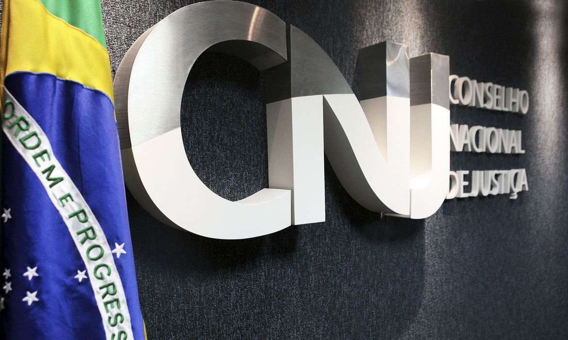 CNJ abre procedimento para investigar juíza que gritou com testemunha CNJ abre procedimento para investigar juíza que gritou com testemunha