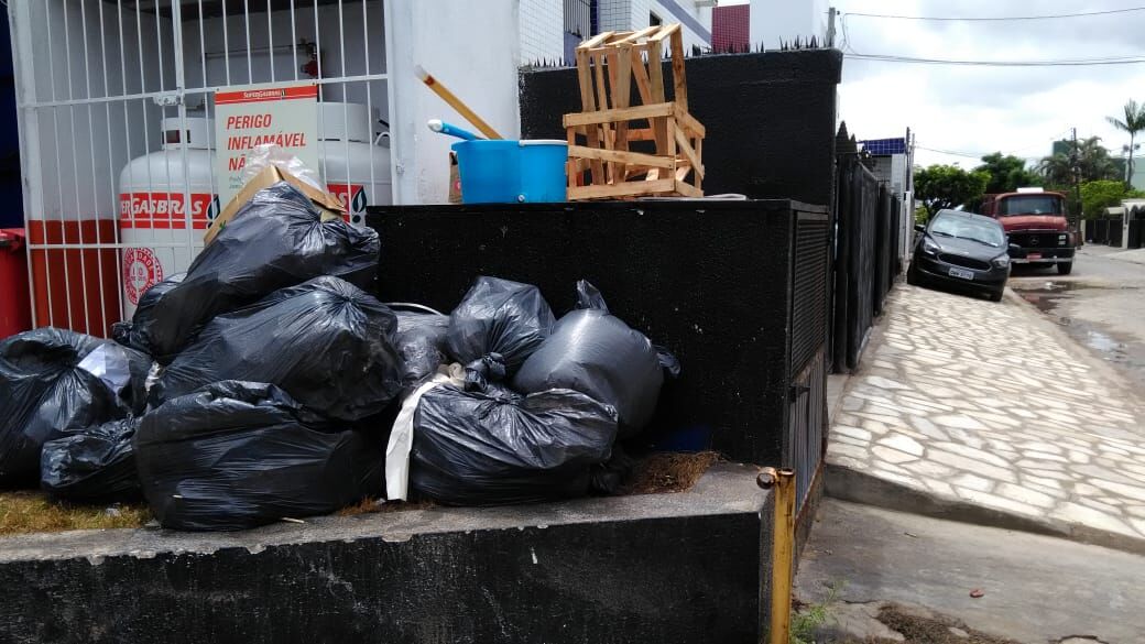 Contrato para coleta de lixo chega ao fim e Emlur chama empresa às pressas para atuar em João Pessoa Contrato para coleta de lixo chega ao fim e Emlur chama empresa às pressas para atuar em João Pessoa