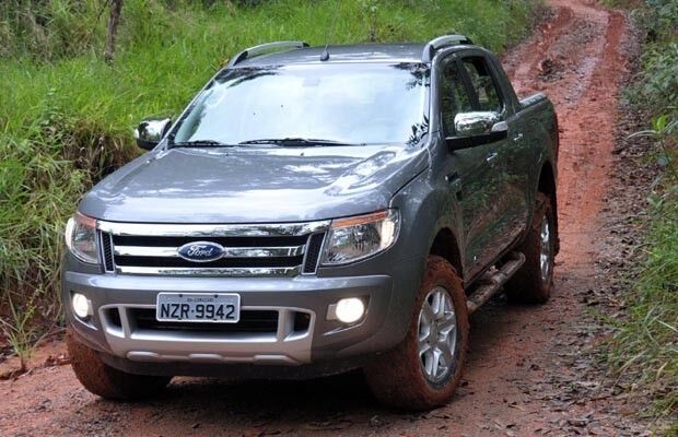 Com inédita versão flex, nova Ford Ranger chega a partir de R$ 61,9 mil Com inédita versão flex, nova Ford Ranger chega a partir de R$ 61,9 mil