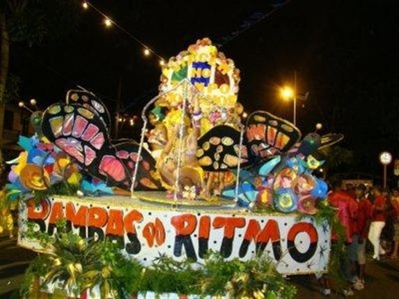 Começam neste domingo os desfiles do Carnaval de Campina Grande Começam neste domingo os desfiles do Carnaval de Campina Grande