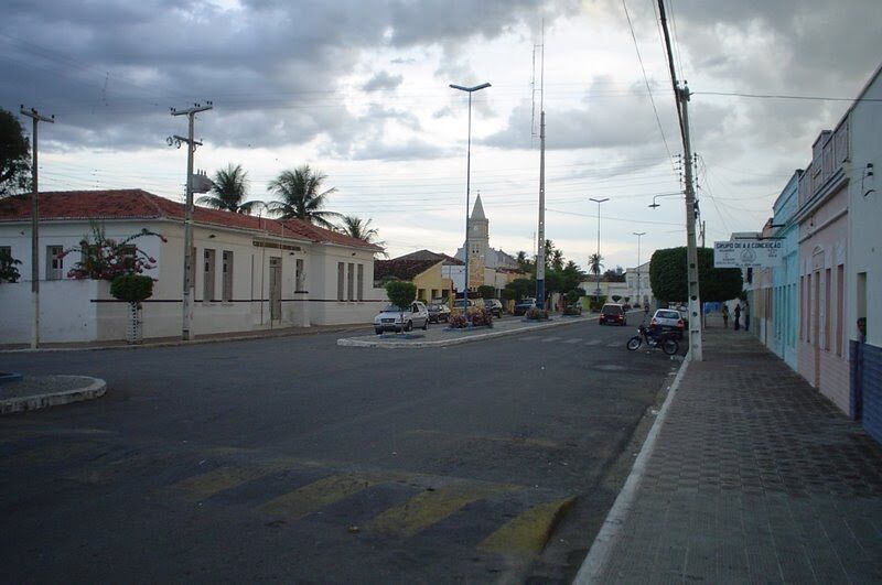 Empresa alvo de operação do Gaeco recebeu mais de R$ 4 milhões da Prefeitura de Conceição TCE intima prefeito de Conceição para explicar 318 contratações por excepcional interesse público consideradas irregulares