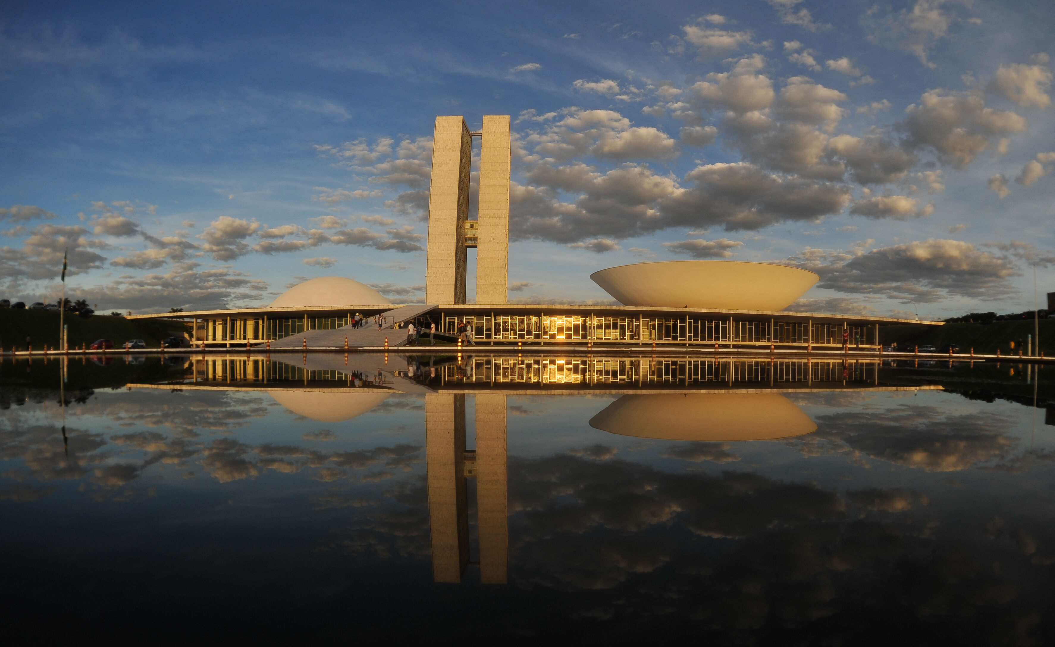 Câmara aprova PEC para viabilizar pagamento do piso da Enfermagem; confira votos dos deputados paraibanos Câmara aprova PEC para viabilizar pagamento do piso da Enfermagem; confira votos dos deputados paraibanos