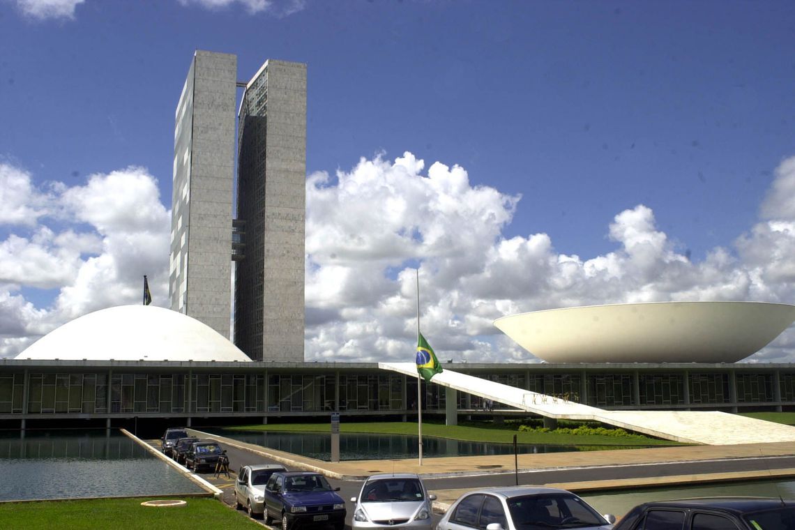 Prefeitos paraibanos buscam recursos em Brasília para pagar Piso da Enfermagem e Magistério: "não temos recursos para pagar"