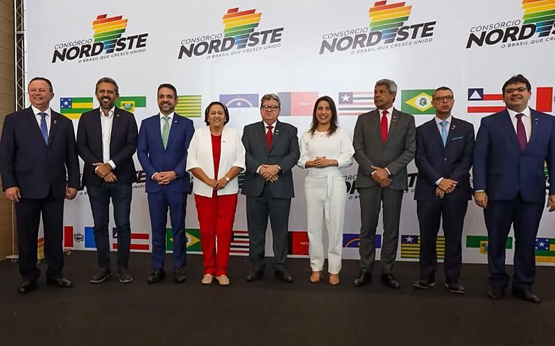 Governadores do Nordeste reclamam de perda de R$ 700 milhões no FPE e pedem auxílio financeiro a governo Lula Governadores do Nordeste reclamam de perda de R$ 700 milhões no FPE e pedem auxílio financeiro a governo Lula