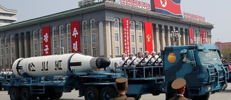 Estados Unidos e Coreia do Sul testam bombas e mísseis contra a Coreia do Norte Estados Unidos e Coreia do Sul testam bombas e mísseis contra a Coreia do Norte