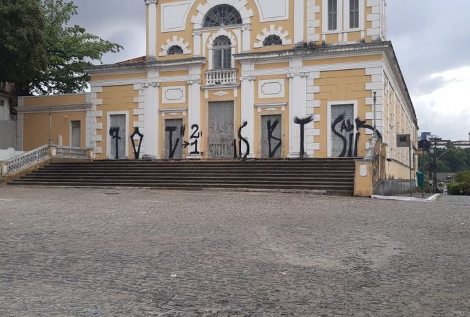 Igreja no Centro Histórico de João Pessoa é pichada na madrugada Igreja no Centro Histórico de João Pessoa é pichada na madrugada