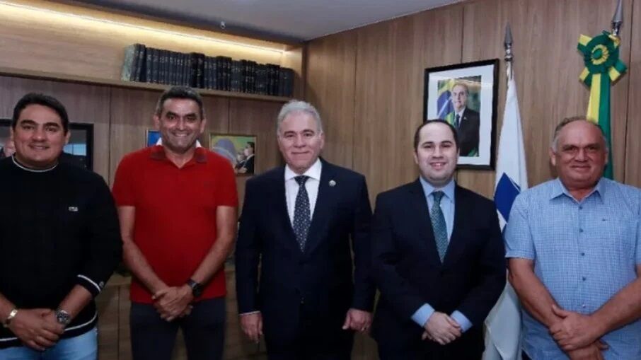 Queiroguinha fala como representante do Governo em evento da Saúde Queiroguinha fala como representante do Governo em evento da Saúde