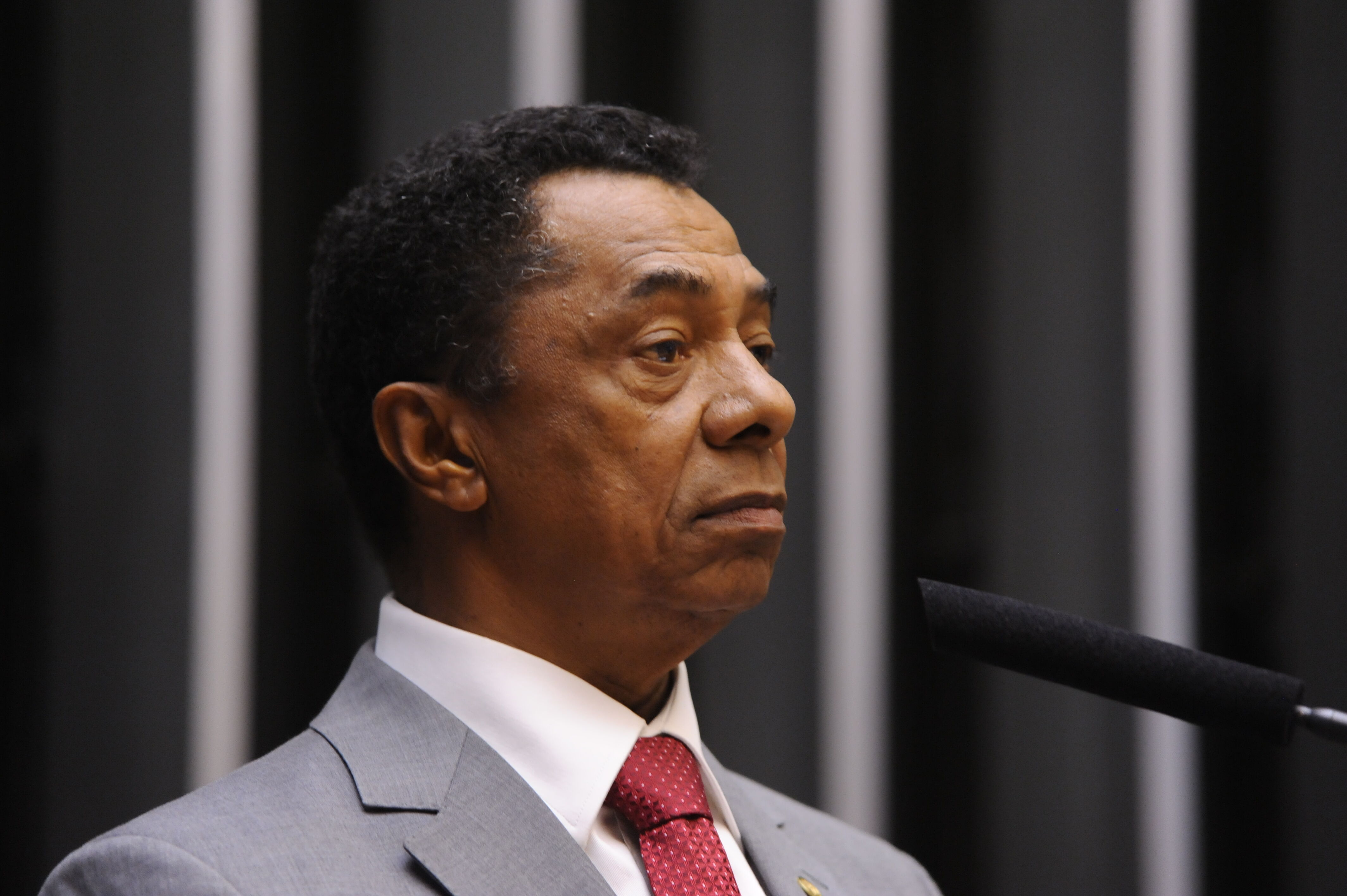 Bancada federal paraibana reage e se mobiliza contra possível redução no número de deputados Paraíba perderia R$ 120 milhões em recursos, por ano, sem aumento no número de deputados, diz Damião Feliciano
