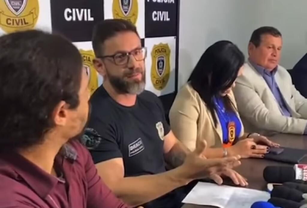 Acusado do desaparecimento de Ana Sophia tentou se desfazer de provas do crime: “apagou imagens de câmera e formatou celular” revela delegado Acusado do desaparecimento de Ana Sophia tentou se desfazer de provas do crime: “apagou imagens de câmera e formatou celular” revela delegado