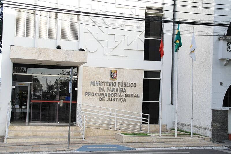 Ministério Público processa 16 times de futebol da Paraíba por fraude ao Gol de Placa e quer reparação de mais de R$ 15 milhões Ministério Público processa 16 times de futebol da Paraíba por fraude ao Gol de Placa e quer reparação de mais de R$ 15 milhões